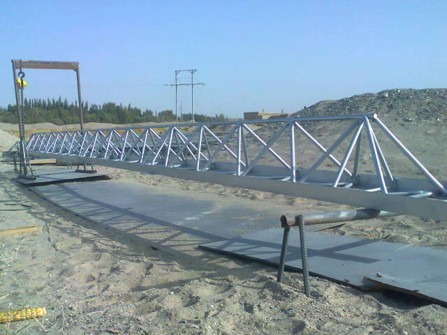 四子王专业承揽大中小型喷涂翻新施工业务！